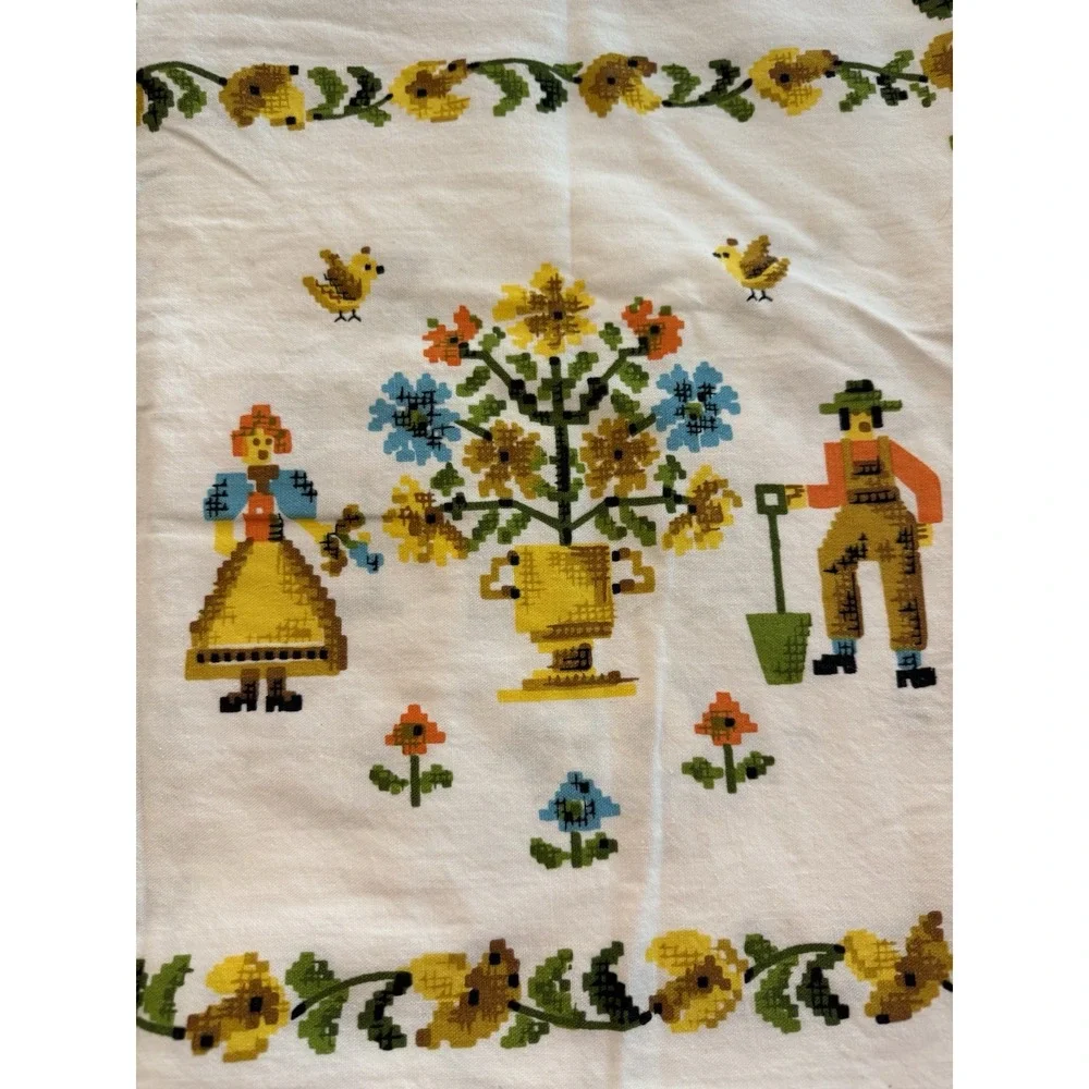 Vtg Folk Art Tablecloth Grid‎ With Farmer & Wife Cottage Flowers Bird 50